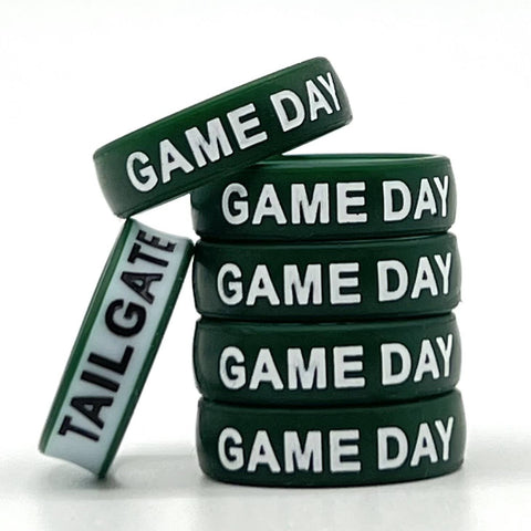 Flip Reversible game day and tailgate ring green