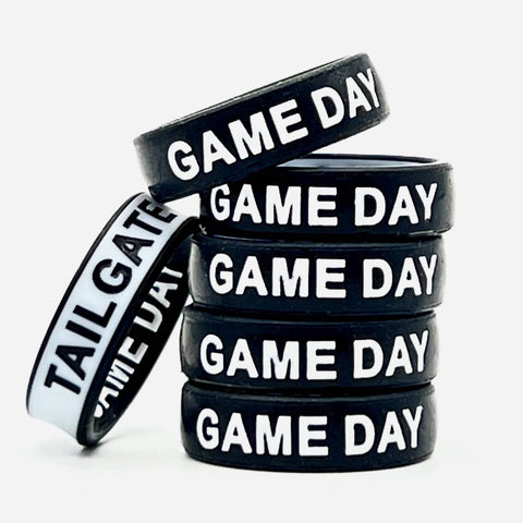 Flip Reversible game day and tailgate ring black